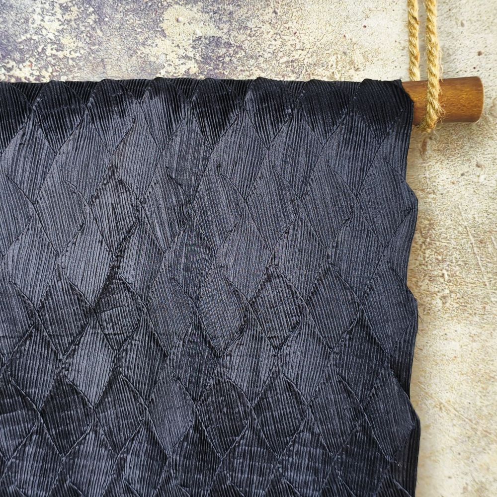 Black heavy-duty fabric with pleated texture reconstruction design