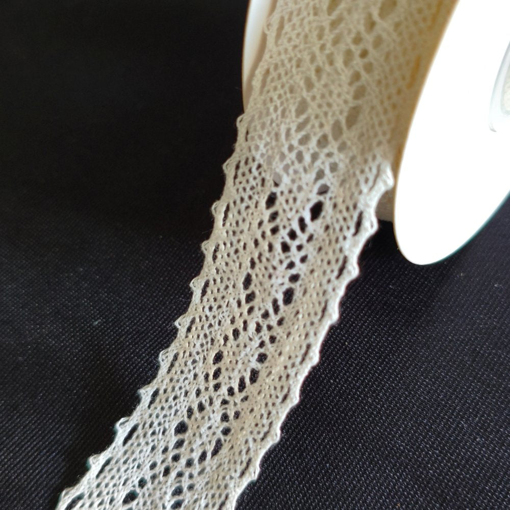 29mm White seed grid fabric cotton lace
