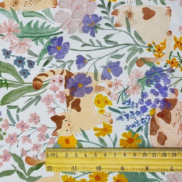 White-Base Cartoon  Ditsy Floral Prints and Cute Kittens DIY Cotton Fabric
